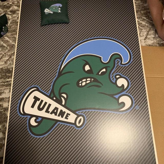 Carbon fiber pattern cornhole board