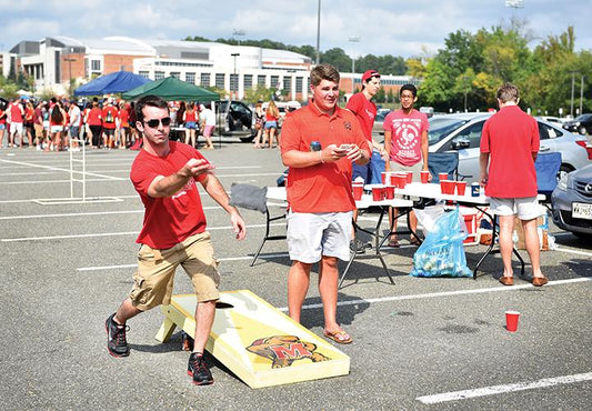 tailgate cornhole game