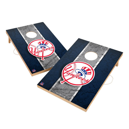 Vintage New York Yankees Solid Wood 2x3 Cornhole Set