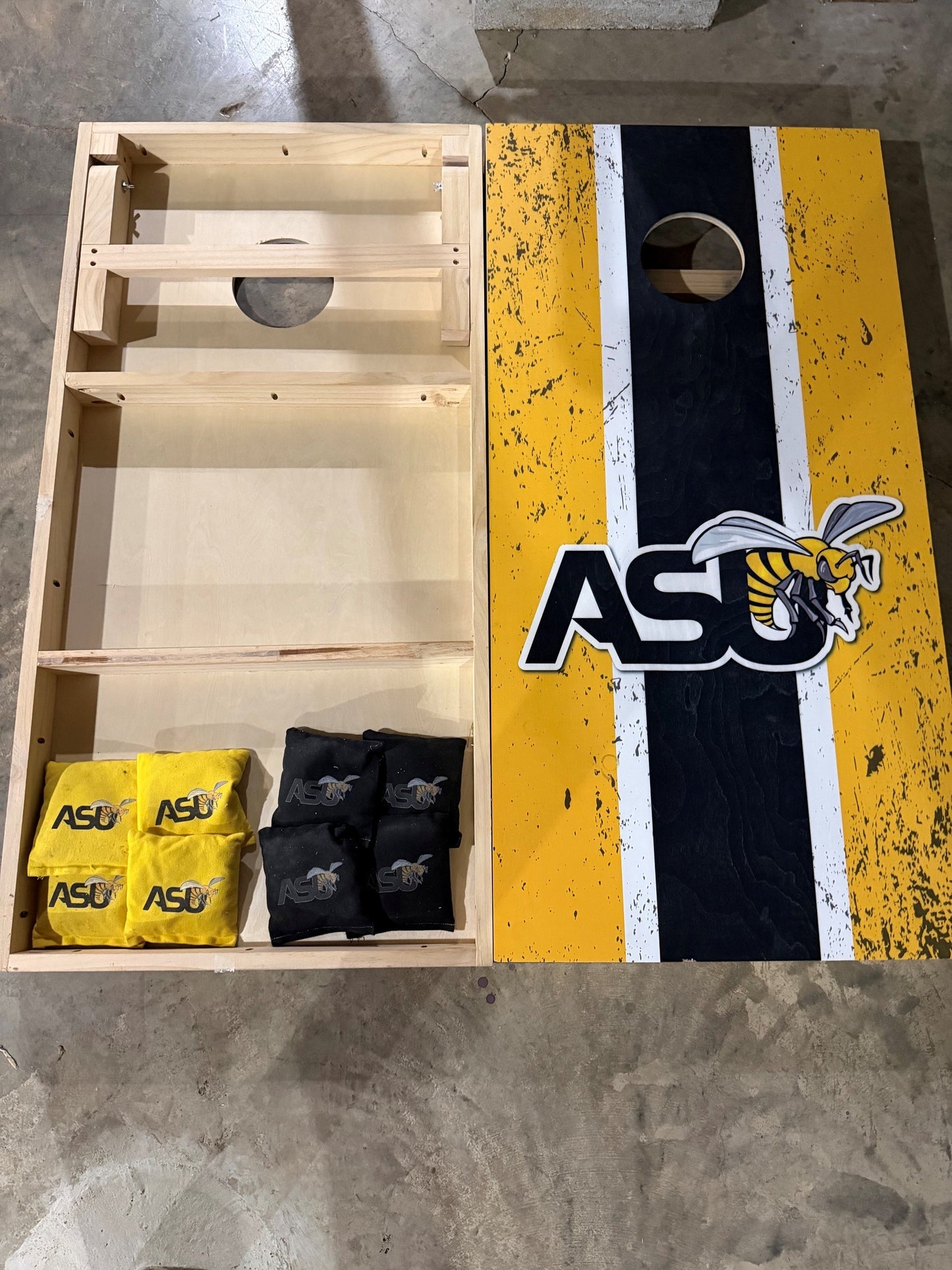 Scratch & Dent - Alabama State #6 Cornhole Boards with Bags