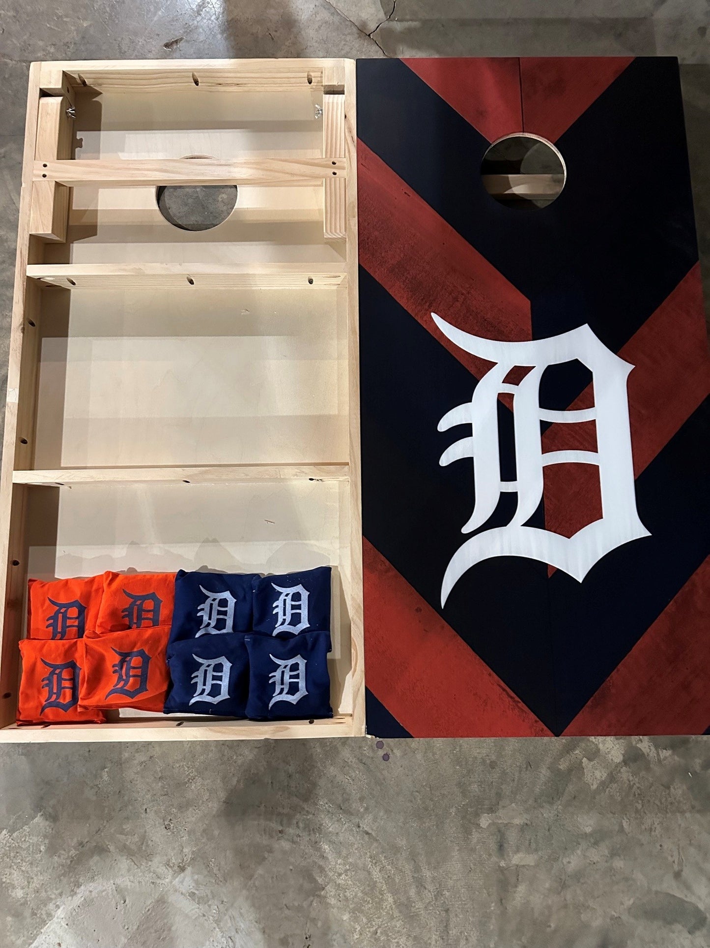 Scratch & Dent - Detroit Tigers MLB Cornhole Boards with Bags