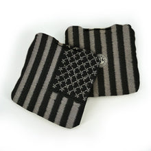 Black & White Flag Pro Cornhole Bags
